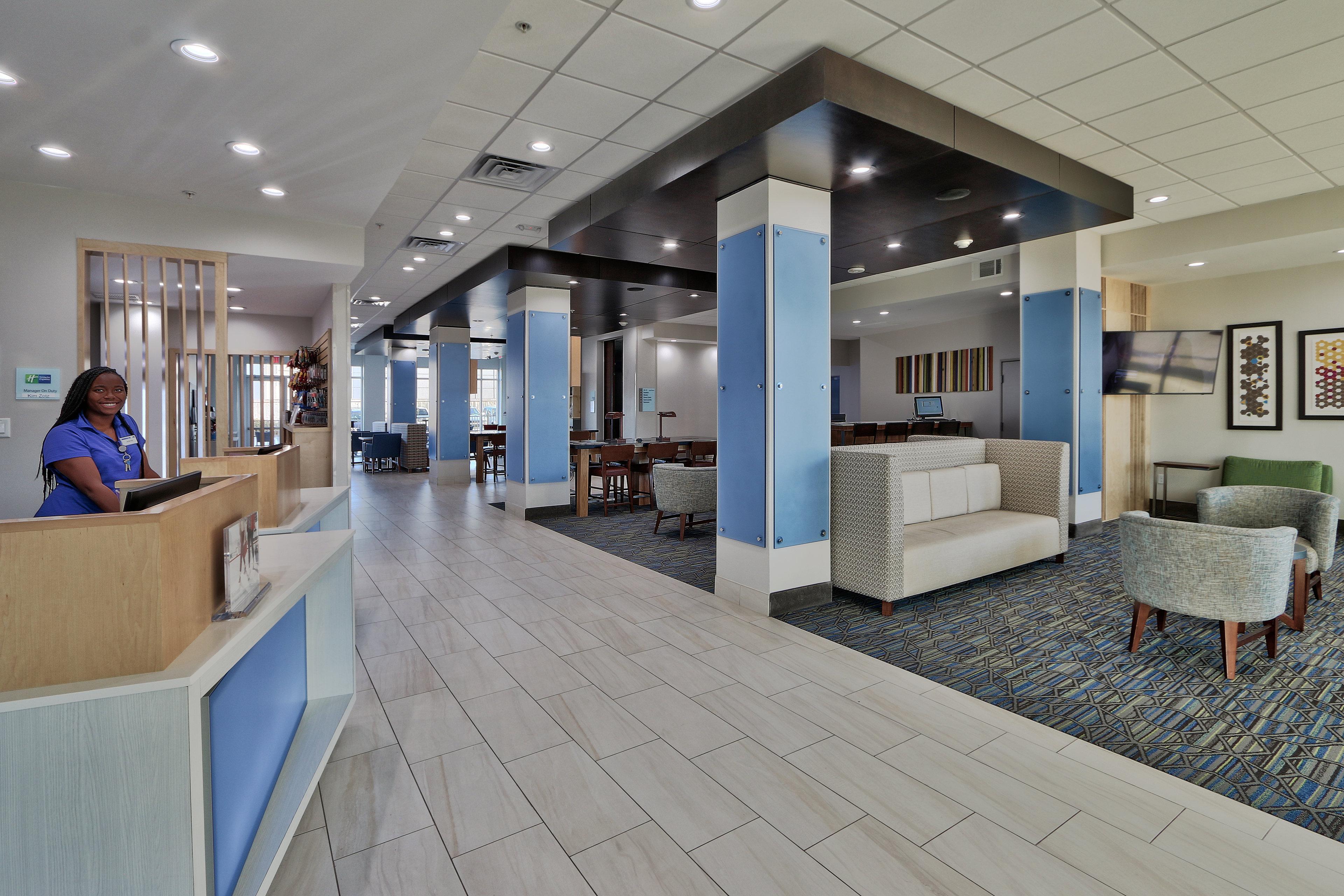 Holiday Inn Express & Suites - Houston East - Beltway 8 By Ihg Cloverleaf Dış mekan fotoğraf