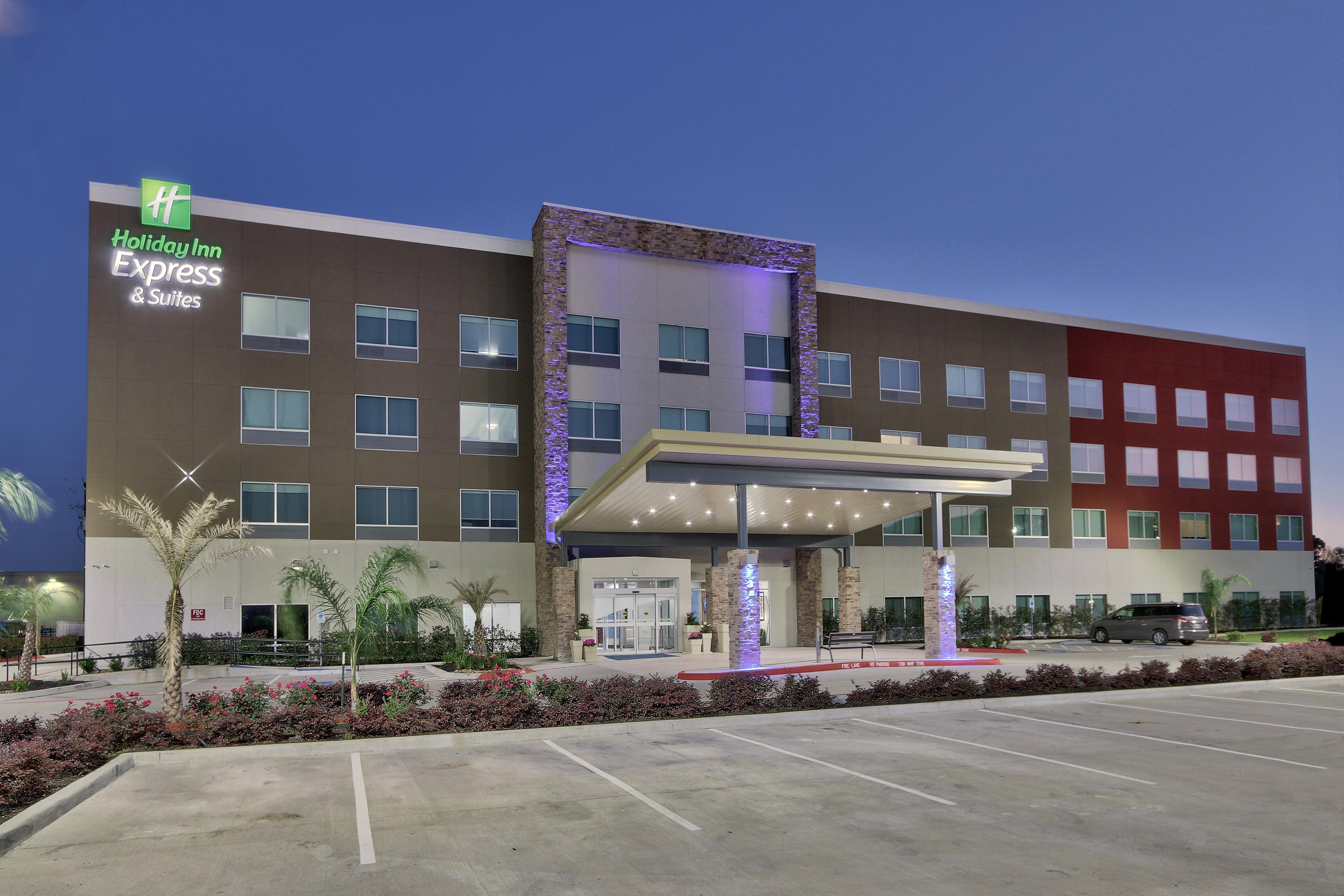 Holiday Inn Express & Suites - Houston East - Beltway 8 By Ihg Cloverleaf Dış mekan fotoğraf
