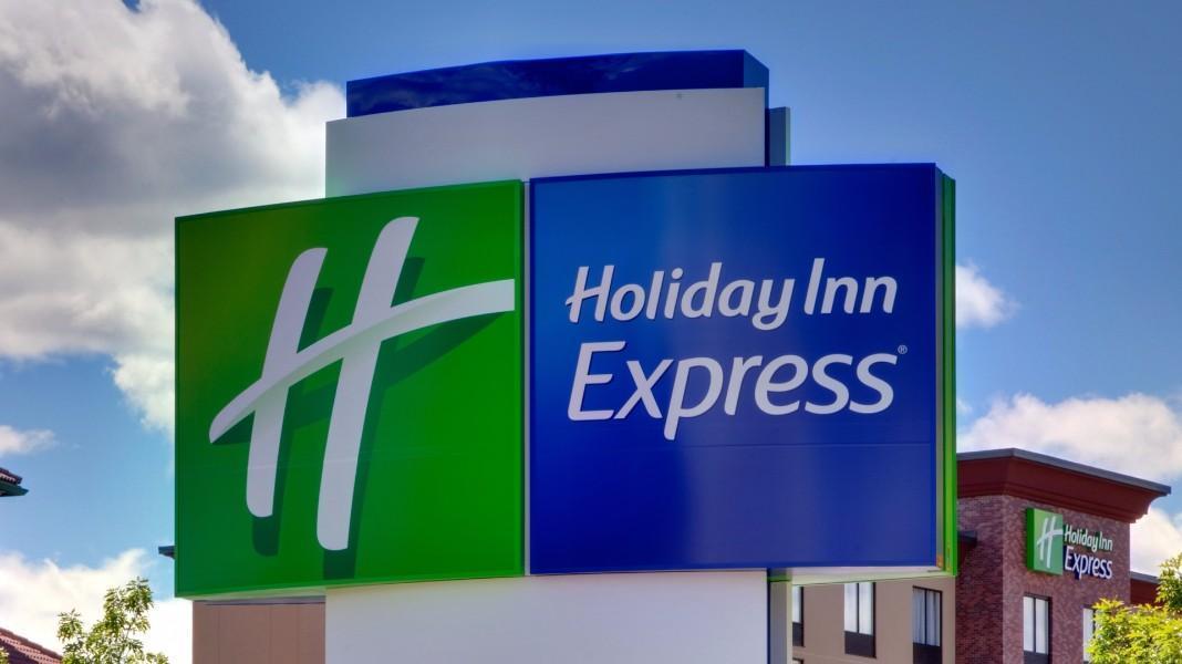Holiday Inn Express & Suites - Houston East - Beltway 8 By Ihg Cloverleaf Dış mekan fotoğraf