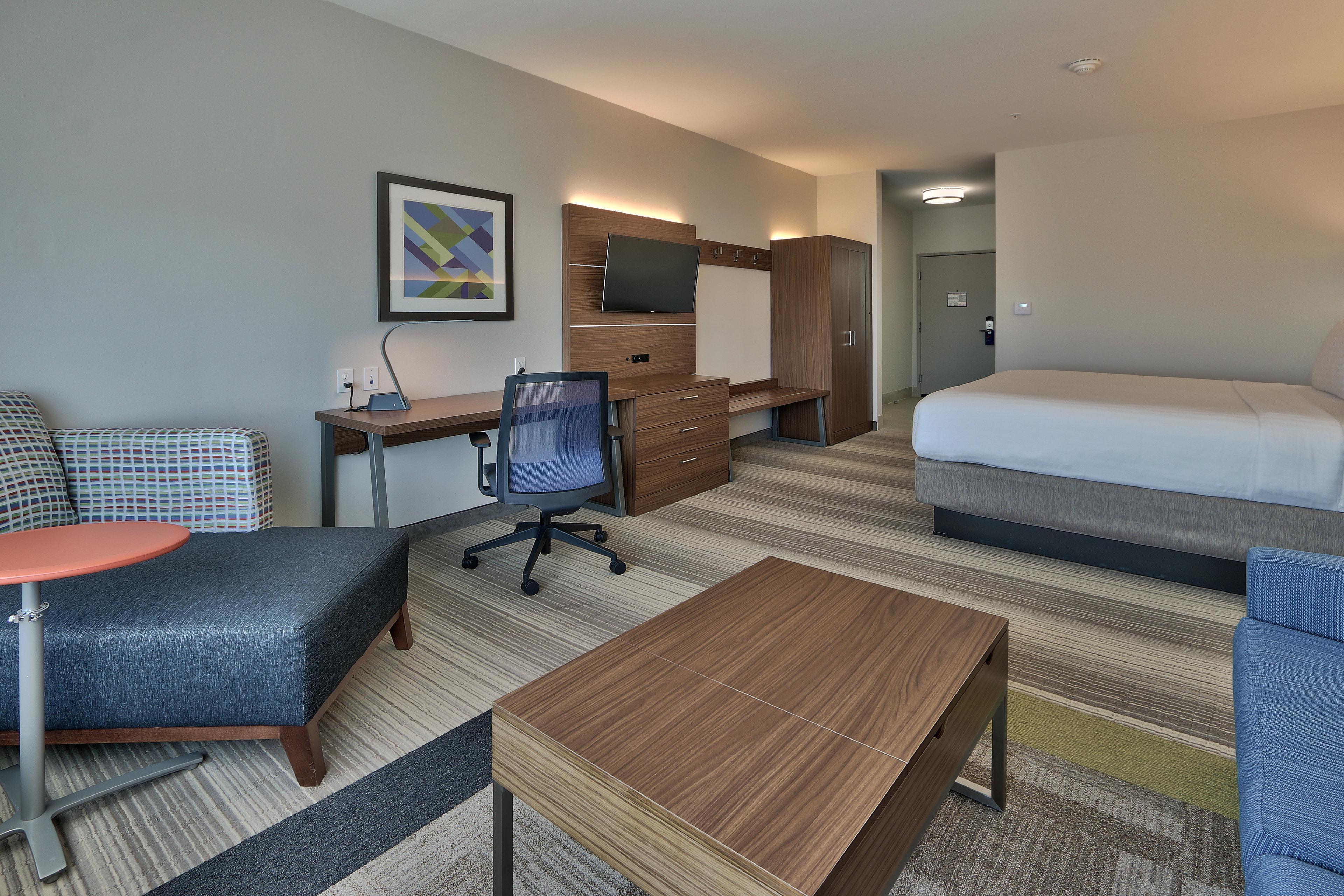 Holiday Inn Express & Suites - Houston East - Beltway 8 By Ihg Cloverleaf Dış mekan fotoğraf