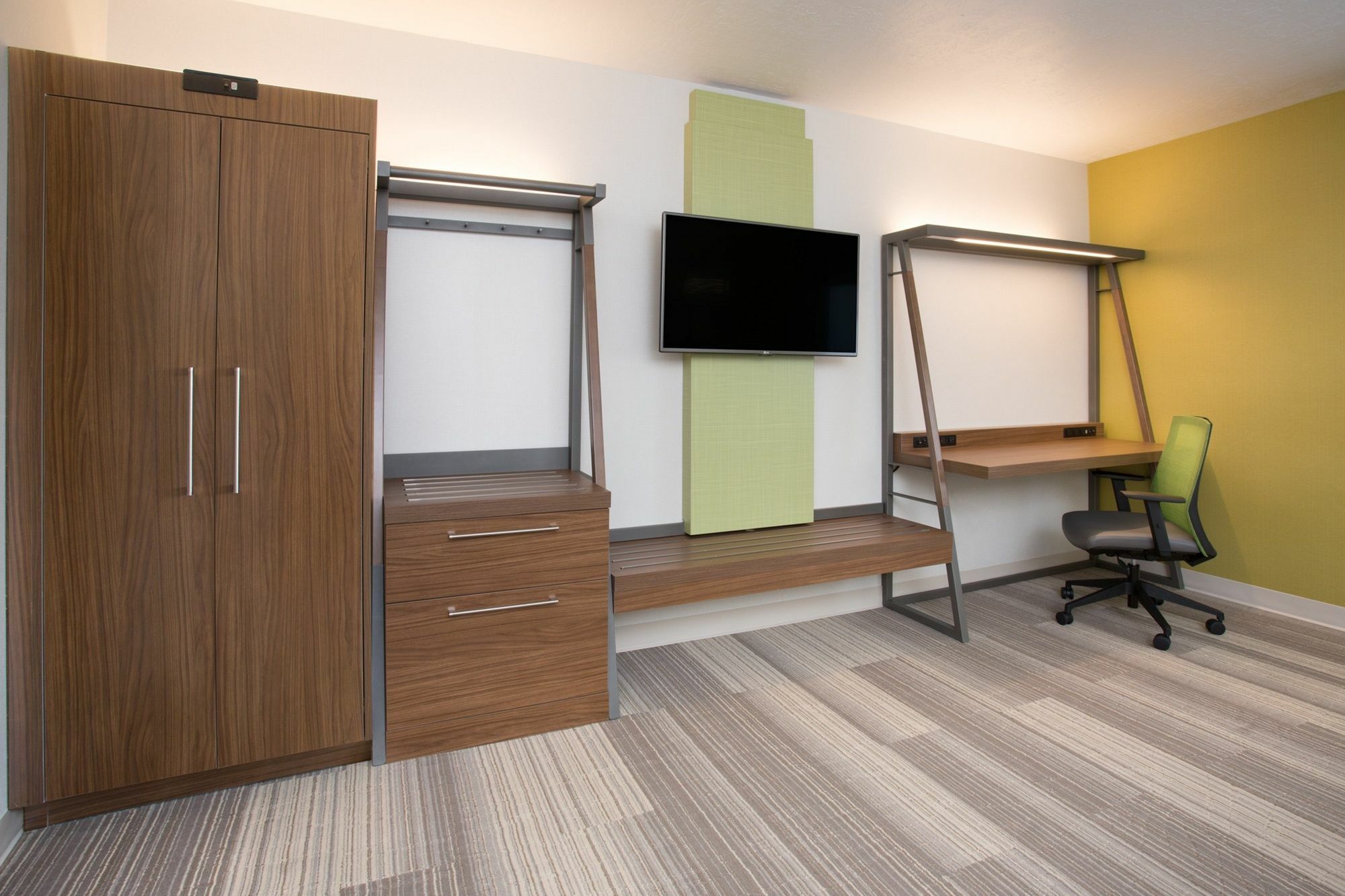 Holiday Inn Express & Suites - Houston East - Beltway 8 By Ihg Cloverleaf Dış mekan fotoğraf